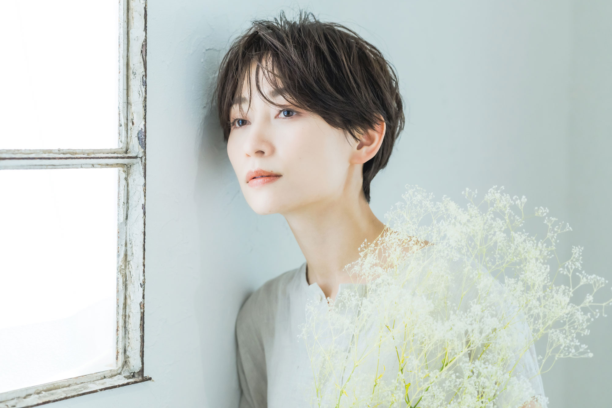 Main Visual 2